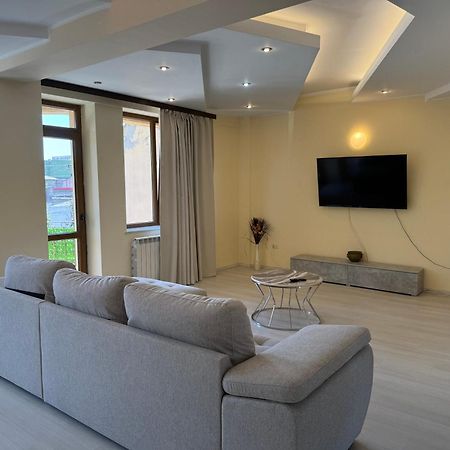 Apartament Central Apartment คอนสตันซา ภายนอก รูปภาพ