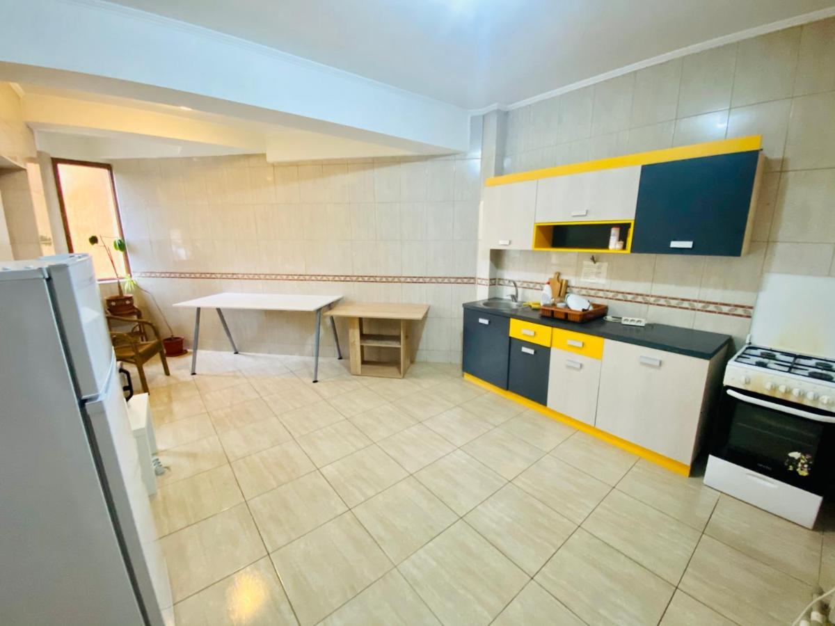 Apartament Central Apartment คอนสตันซา ภายนอก รูปภาพ