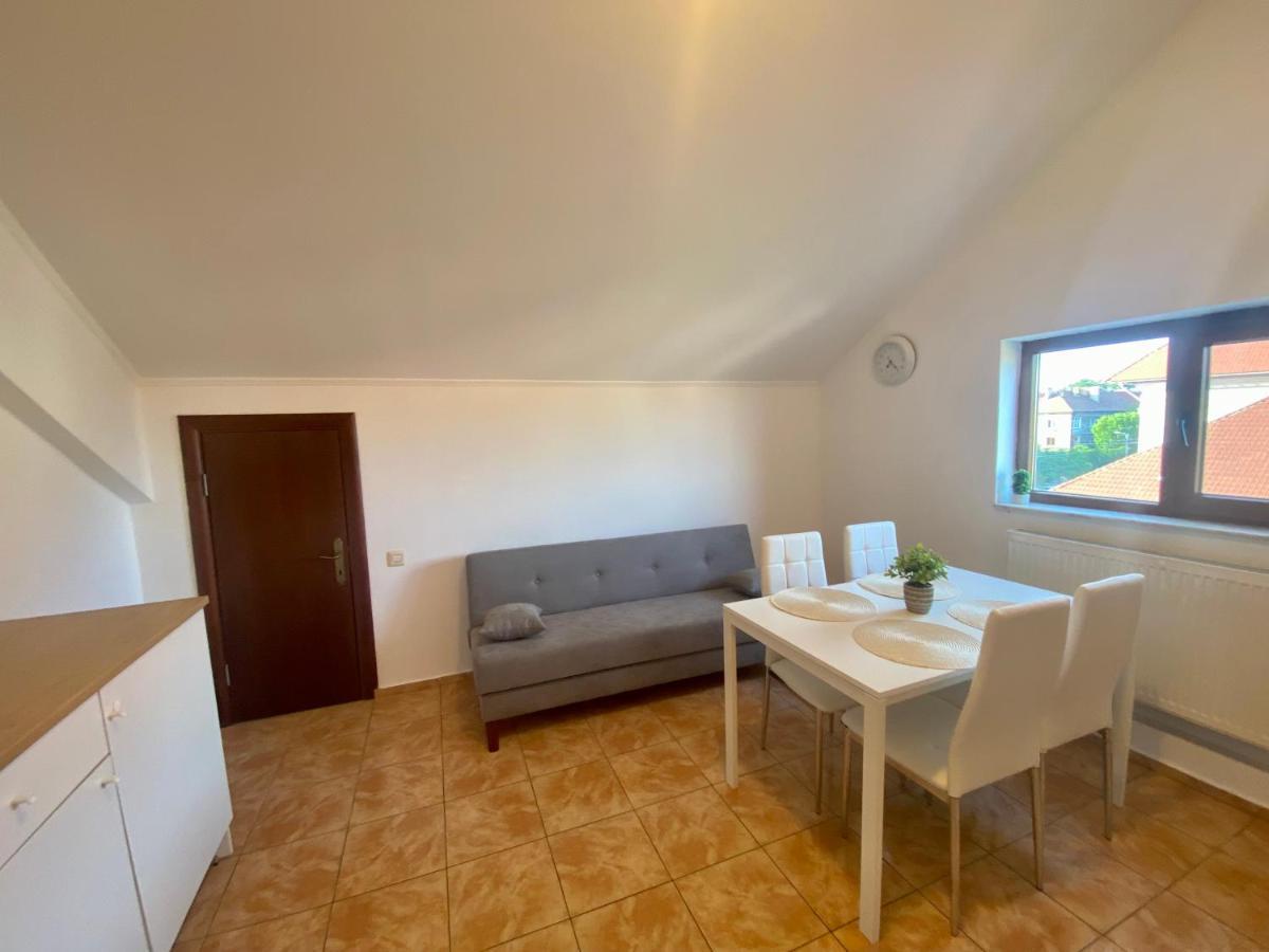Apartament Central Apartment คอนสตันซา ภายนอก รูปภาพ