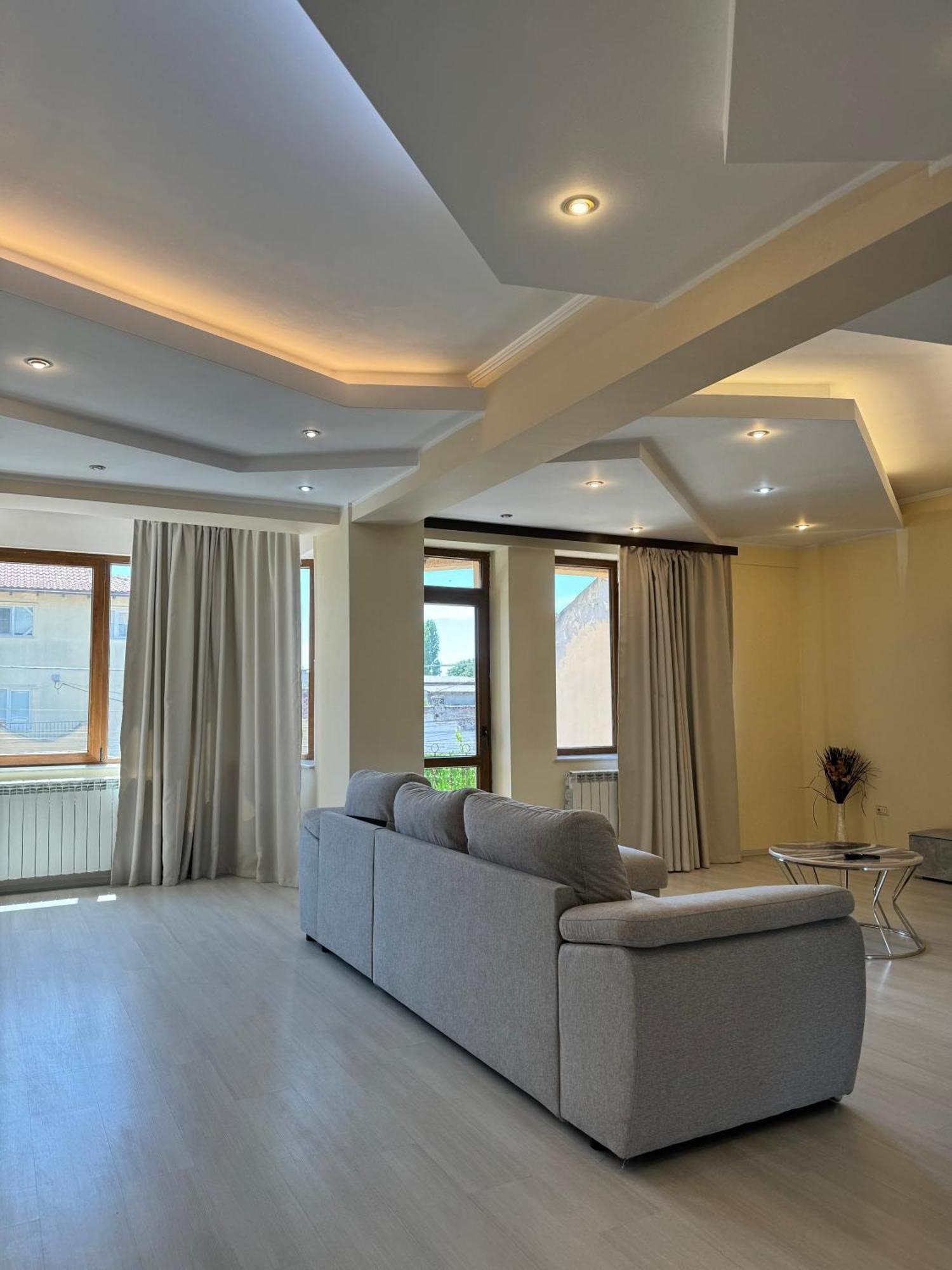 Apartament Central Apartment คอนสตันซา ภายนอก รูปภาพ